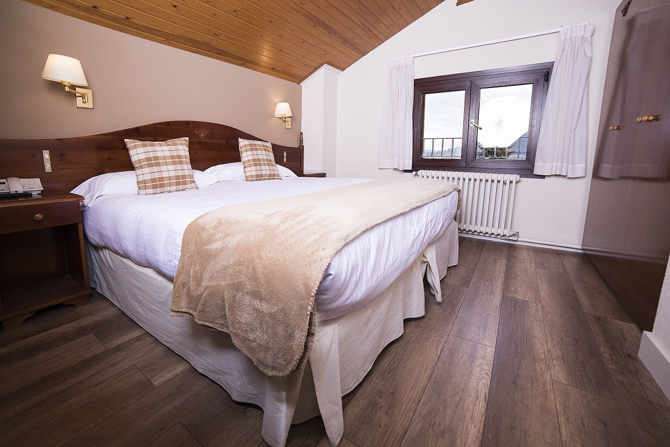 HOTEL ROCA - ULTRAPIRINEU
